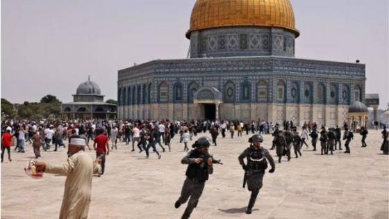 لماذا الفلسطينيون وحدهم يدافعون عن المسجد الأقصى؟